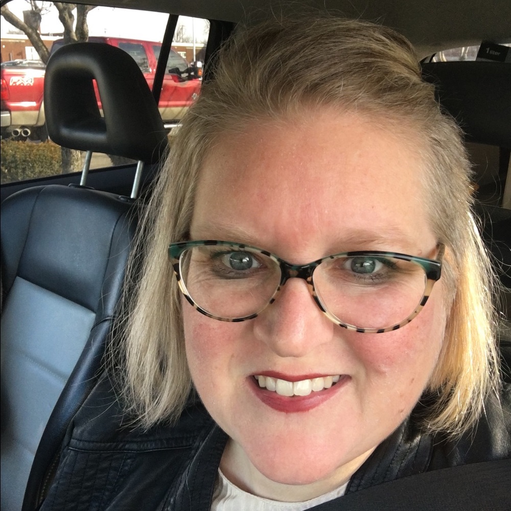 Meet your Posher, Kelly